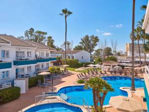 Universal Aparthotel Elisa