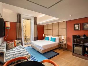 The Independent Hotel