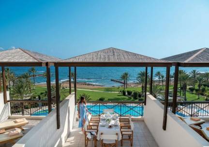 Constantinou Bros Athena Beach Hotel