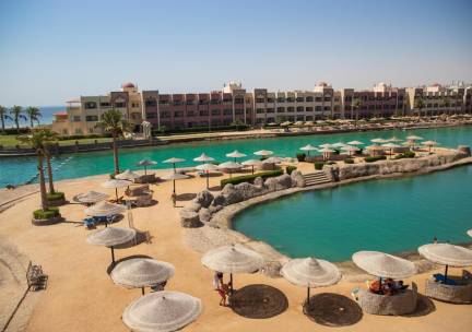 Sunny Days El Palacio Resort & Spa