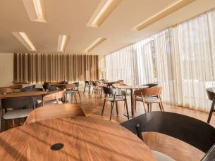 Girassol - Suite Hotel