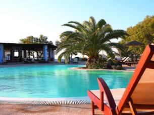 Atlantis Beach Villa