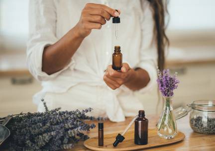 Workshop parfum maken met essentiÃ«le oliÃ«n (2 uur)