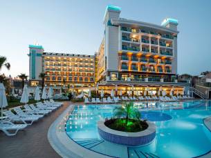 Luna Blanca Resort & Spa