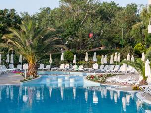 Sentido Neptun Beach