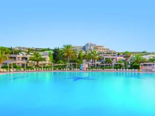 Kipriotis Maris Suites