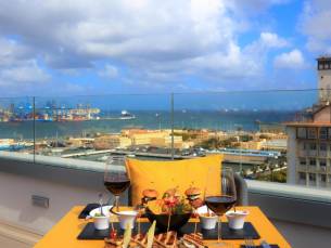 Design Plus BEX Hotel