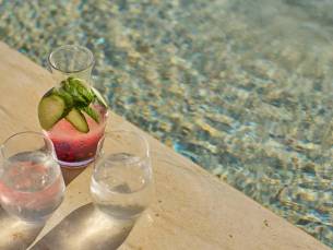 Hotel Paralos Kosta Alimia