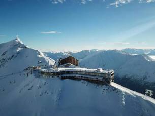Glacier Hotel Grawand