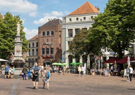 Ontdek de gezellige Hanzestad Deventer met verblijf in 4*-hotel incl. welkomstdrankje, ontbijt + GRATIS parkeren!