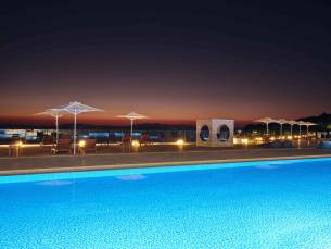 Cavo Orient Beach Hotel