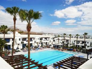 Apartamentos Plaza Azul