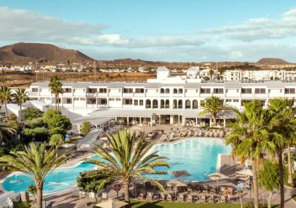 Genieten van Fuerteventura! Incl. vlucht, transfer en halfpension