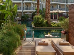 Lara Barut Collection