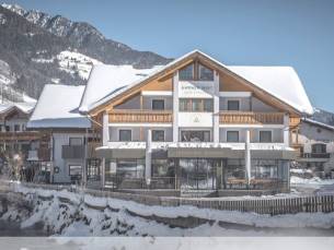 Ahrner Wirt Apartments