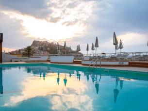 8 daagse vliegvakantie naar Pedraladda in castelsardo, italie