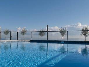 Verblijf op Malta in een hotel met ROOFTOPPOOL, vlakbij het strand incl. vlucht & transfer (ook boekbaar incl. ontbijt)