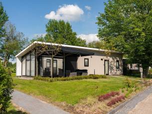 Bos Lodge met priv&eacute; sauna en hottub - 4 personen