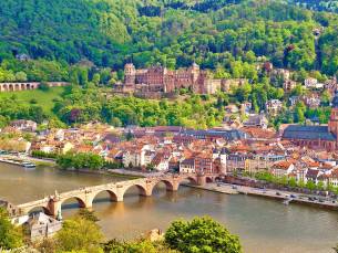 Over de Rijn naar Mannheim 'Heidelberg aan de Neckar'