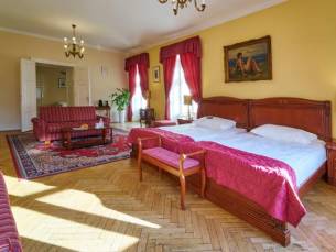 Hotel Josephine Old Town Square