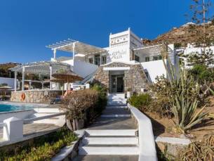 Heerlijke zonvakantie op Mykonos! Geniet in een hotel van een kamer met ZEEZICHT incl. vlucht, transfer en ontbijt