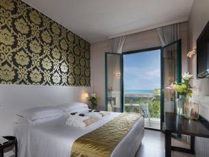 Villa Rosa Riviera