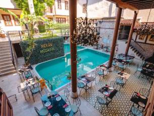 Mediterra Art Hotel