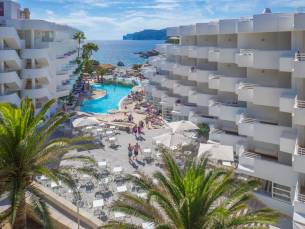 Fergus Style Cala Blanca