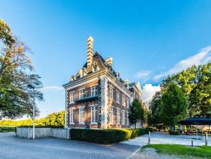 Proef de magie van een verblijf in een Suite in een historisch kasteel in Belgisch Limburg nabij Maastricht, Luik en Aken