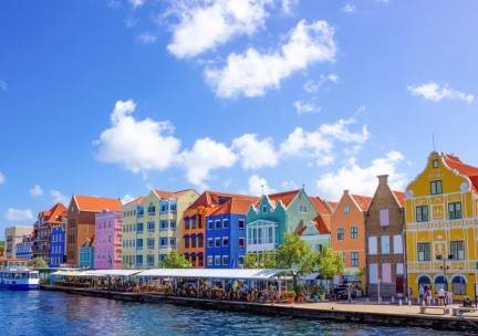 DROOM WEG IN DE CARA&Iuml;BEN! ???? Vertrek 12 maart 2027! Ontdek de mooiste tropische eilanden tijdens deze luxe 14-daagse reis incl. 12-daagse cruise o.b.v. volpension of all-inclusive, incl. vlucht & voorovernachting!