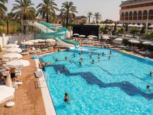 8 daagse vliegvakantie naar Palm World Resort en Spa in side, turkije