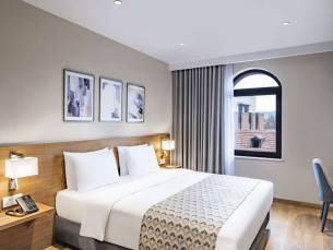 Clocks Hotel Tbilisi