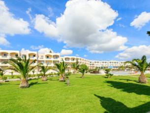 Sovereign Beach Hotel