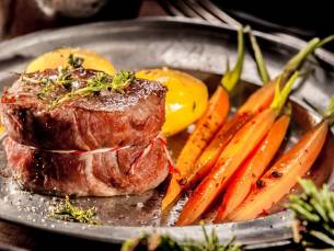 Verwen jezelf met een verblijf in een 4*-Landhuishotel in Twente incl. ontbijt en 24-gangen wilddiner