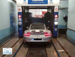 Wasbeurt bij CarWash Scheveningen