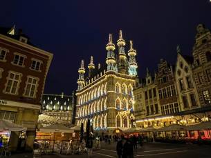 STUNT! ⚡ Modern 4*-hotel op een TOP LOCATIE in het centrum van Leuven incl. ontbijt en 3-gangendiner!