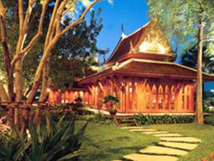 Shangri La Bangkok Hotel