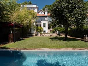 Marques Garden House by Olivia