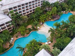 Ravindra Beach Resort