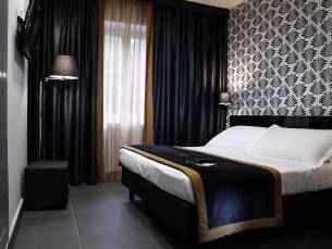 8 daagse vliegvakantie naar Best Western JFK in napels, italie