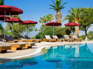 8 daagse vliegvakantie naar St Raphael Resort in limassol, cyprus