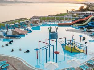 Hotel White Olive Marine Aquapark