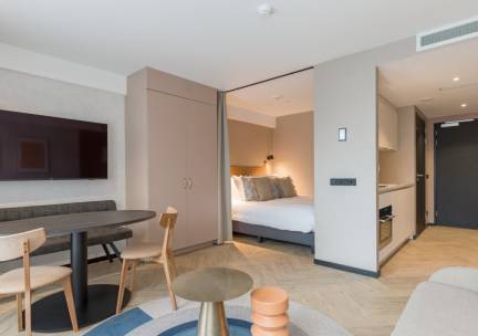 Splinternieuwe accommodatie in hartje Scheveningen o.b.v. logies