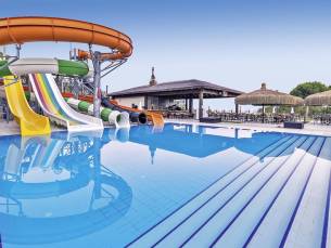 8 daagse vliegvakantie naar Ramada by Wyndham Resort Kusadasi en Golf in kusadasi, turkije