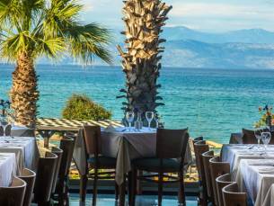 Aparthotel Robolla Beach