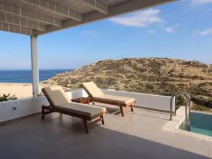 Theros Luxury Villas