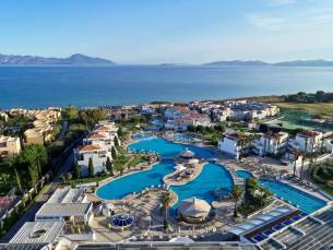 Atlantica Marmari Palace