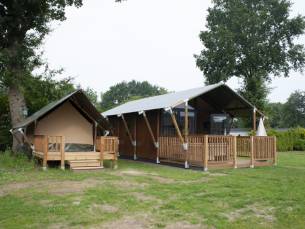 Luxe safarichalet voor 4 personen op park in Voorthuizen Veluwe