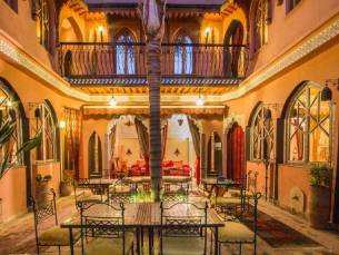 Riad XO Amira Victoria