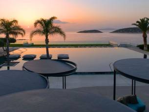 Minos Palace hotel & suites